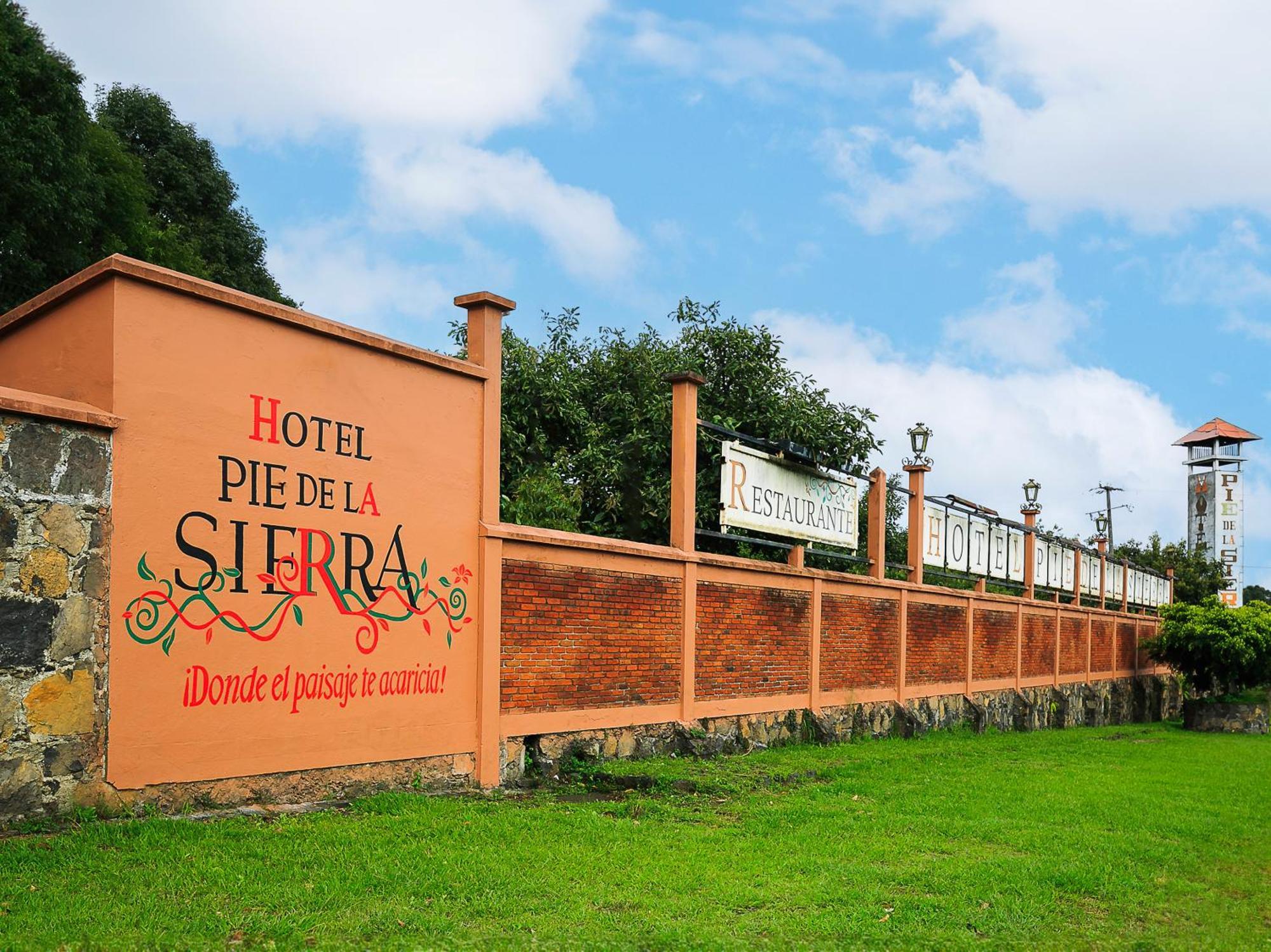 Hotel Pie de la Sierra Uruapan  Exterior foto